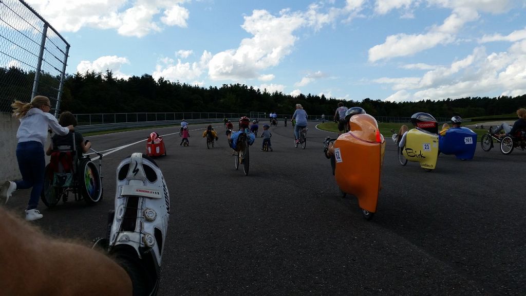 Rekordfahrt-Foto-Hajo-Eckstein Rekordfahrt-Foto-Hajo-Eckstein